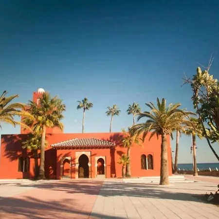 Atico Quintero דירה *