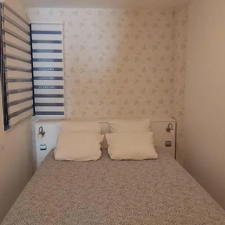 Atico Quintero Apartment *