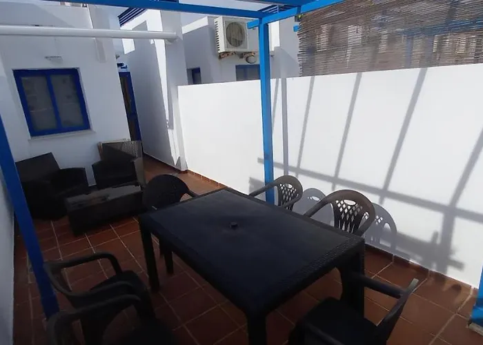 Atico Quintero * בנאלמדנה