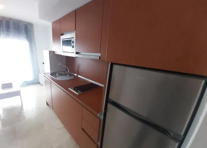 Atico Quintero דירה *